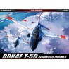 Maquette d'avion en plastique T-50 ADVA. TRAINER ROK AF 1/48