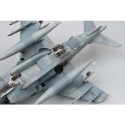 Maquette d'avion en plastique AV-8B HARRIER II