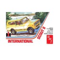 Kunststoffauto Modell 1977 Internationaler Harvester Scout II 1:25 | Scientific-MHD