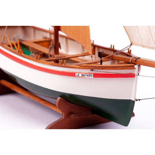 Wooden boat model - Scientific-MHD
