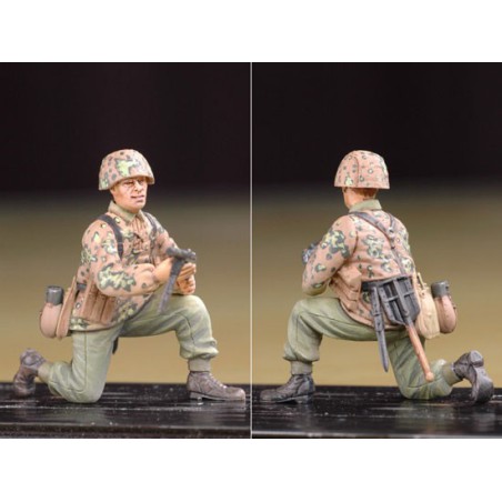 Figurine WAFFEN SS ASSAULT TEAM