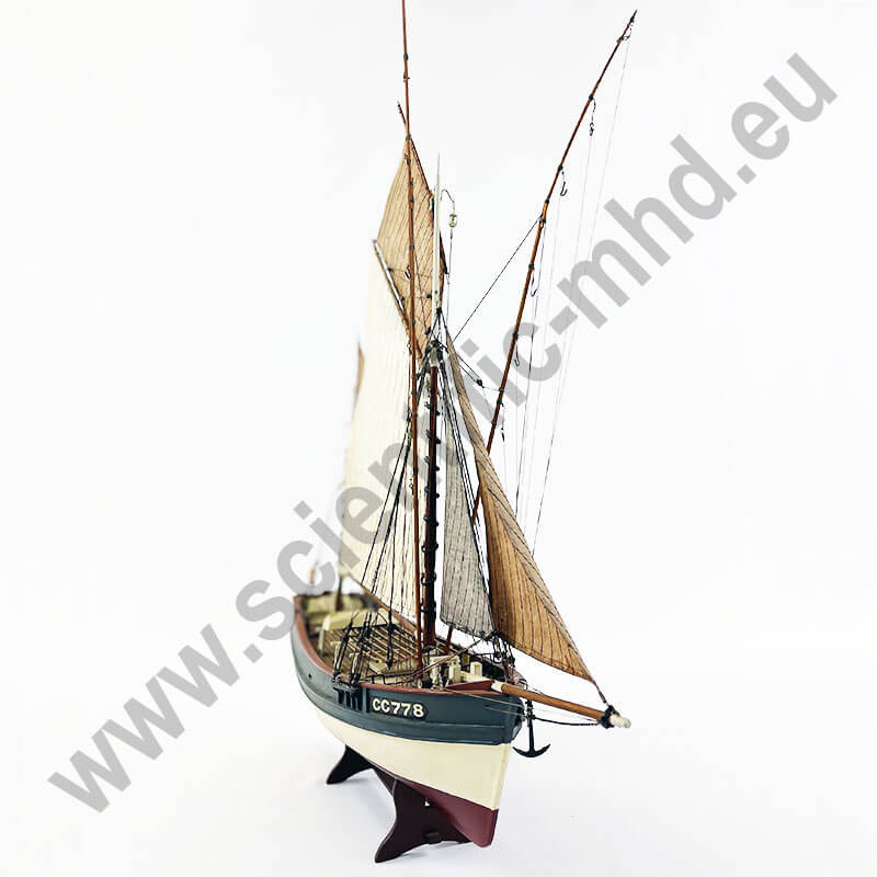 Billing Boats Tuna Fishing Boat Marie Jeanne 1:50th Scale Wooden