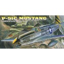 Maquette d'avion en plastique P-51C Mustang 1/72